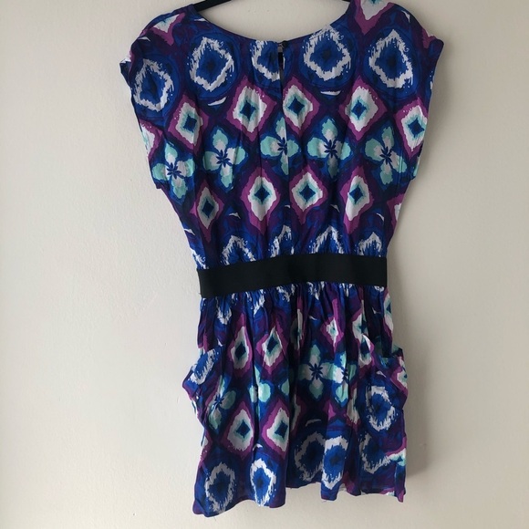 F21 Patterned dress with elastic waist - Picture 5 of 10
